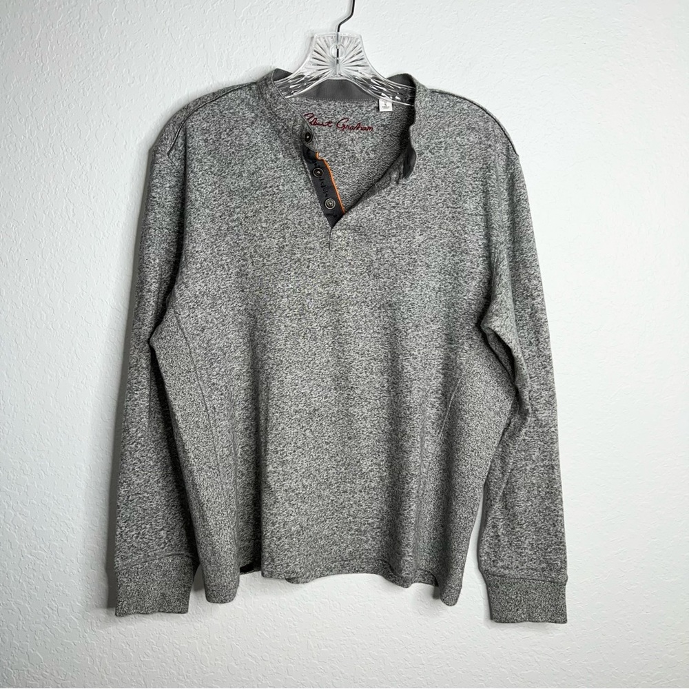 Robert Graham Men Small Gray Long Sleeve Shirt 1/4 Button Crew Neck A5